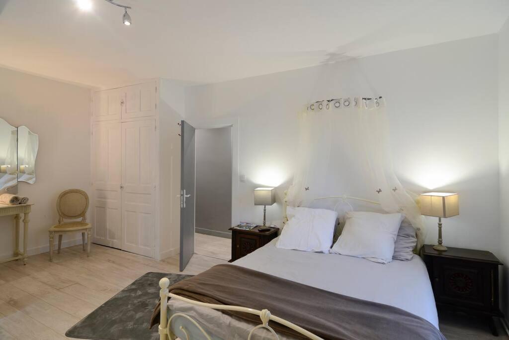 Ile D'Art Hotel Пон-Авен Екстериор снимка